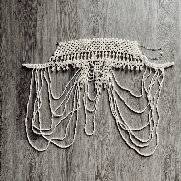 Pearl Statement Body Jewelry - Picture 4 of 4